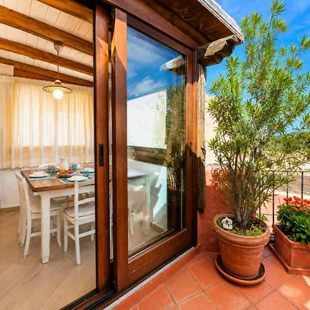 Sea View Three Bedroom With Panoramic Terrace Байя Сардиния